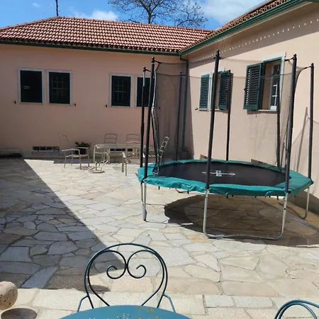 Quinta Viela Principal *